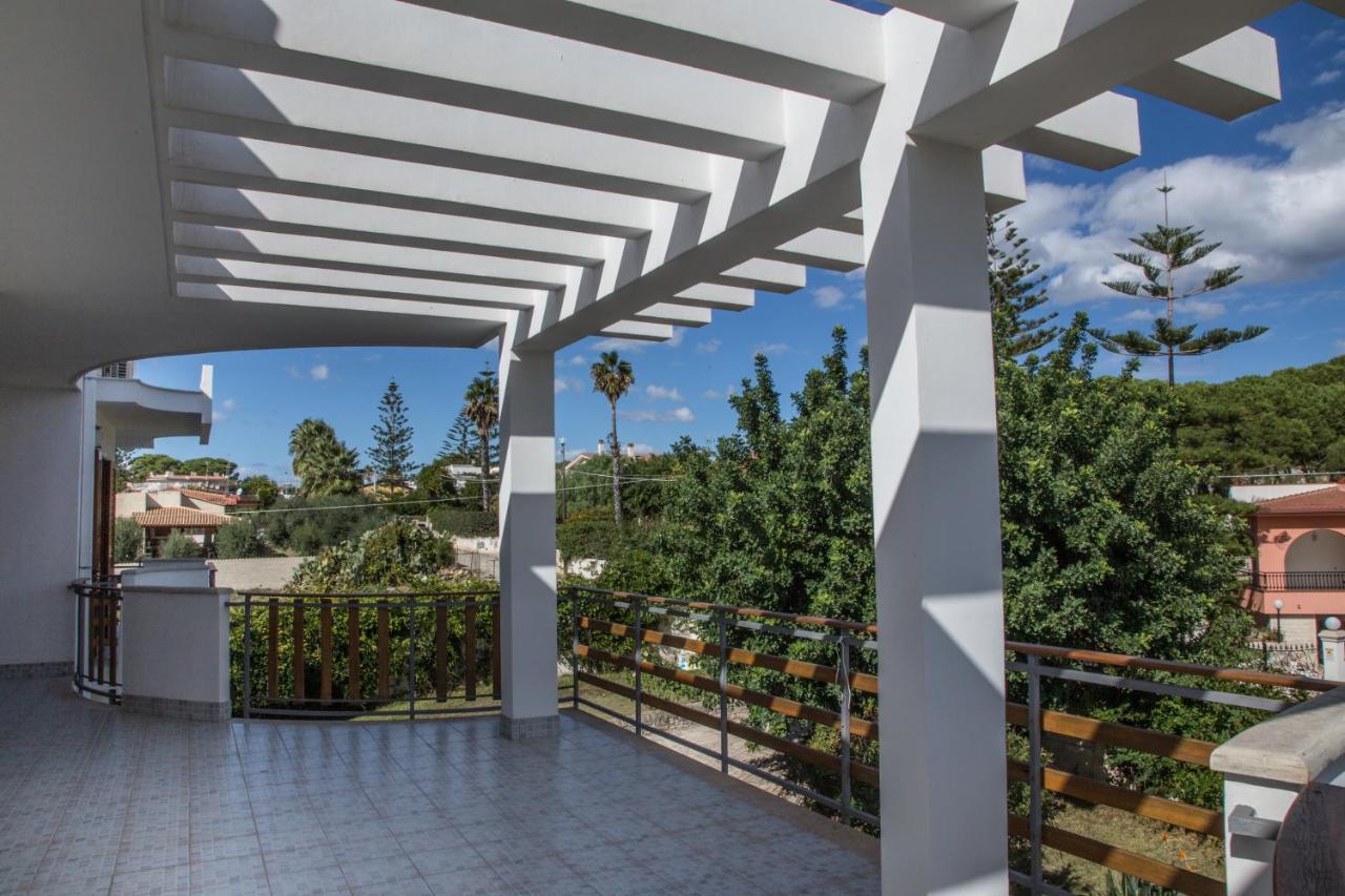 Villa Vega Fontane Bianche Luaran gambar
