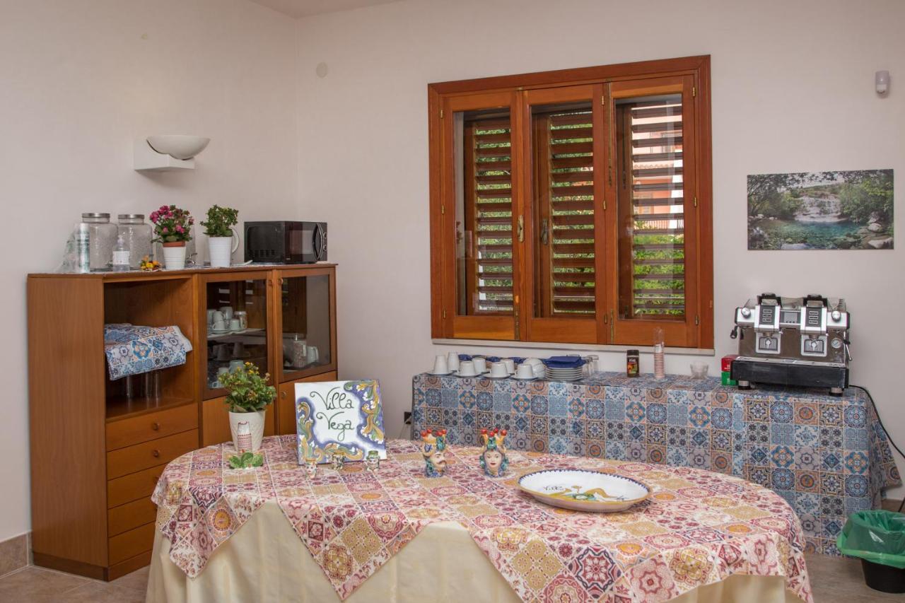 Villa Vega Fontane Bianche Luaran gambar