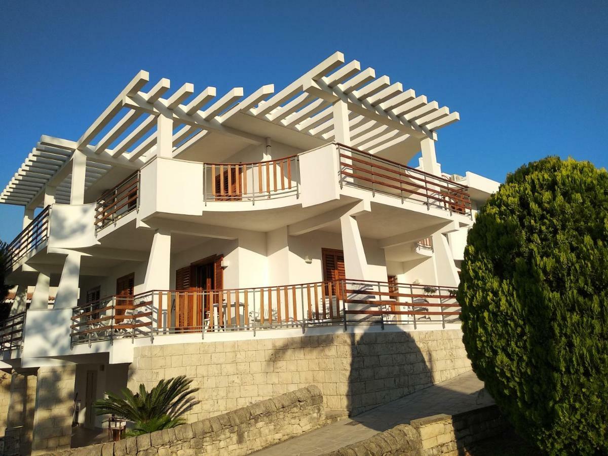 Villa Vega Fontane Bianche Luaran gambar