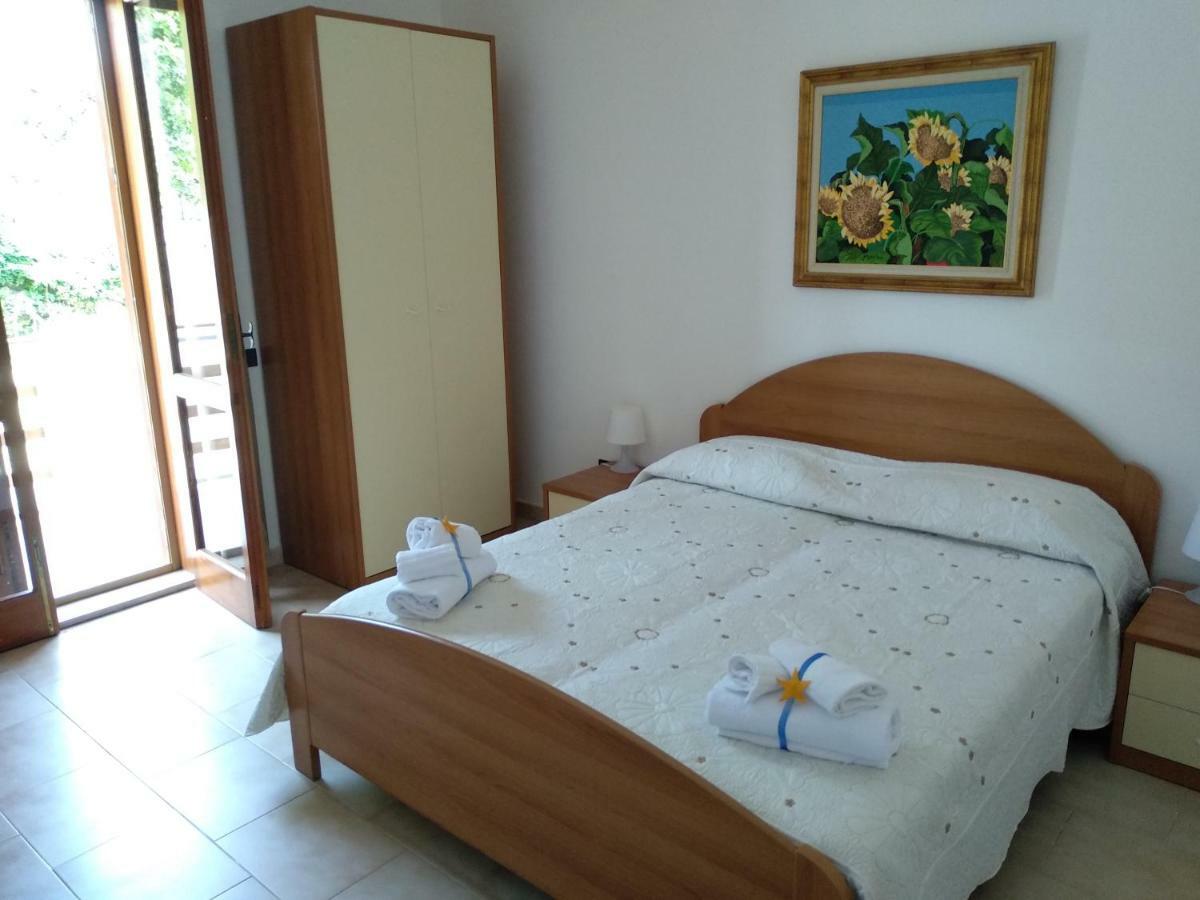 Villa Vega Fontane Bianche Luaran gambar